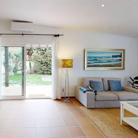 Lesal Rentals, Mar Azul, Villa Tossa de Mar