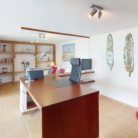 Villa Lesal Rentals, Mar Azul, *